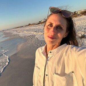 Meet your Posher, Viviana